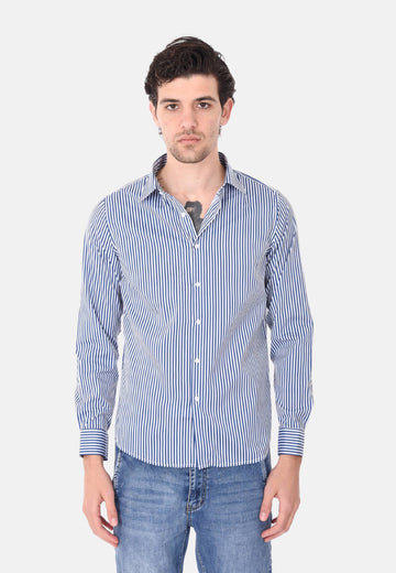 Camicia a righe strette