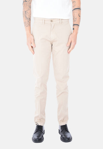 Pantalone chino