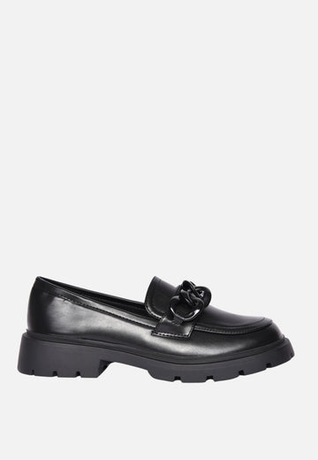 Mocassins avec chaîne noire