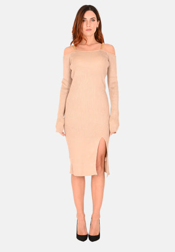 Robe à encolure bateau