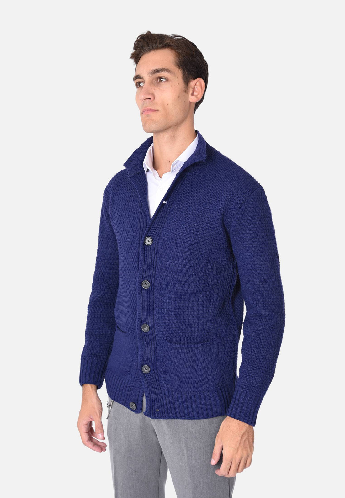 Cardigan collo alto e bottoni