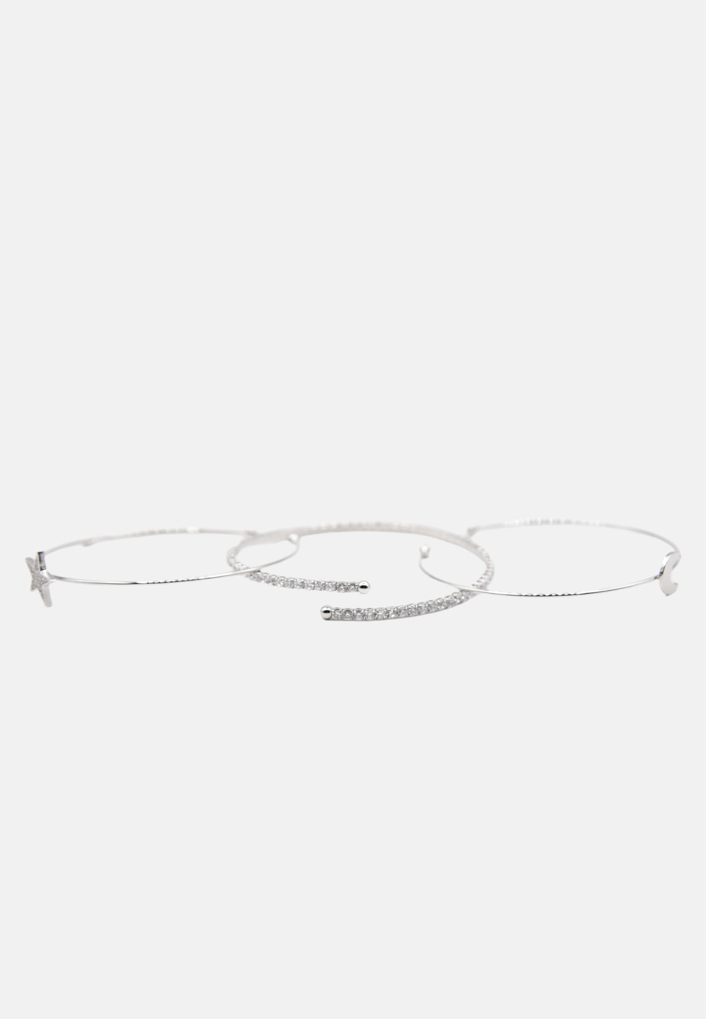 Ensemble de bracelets rigides