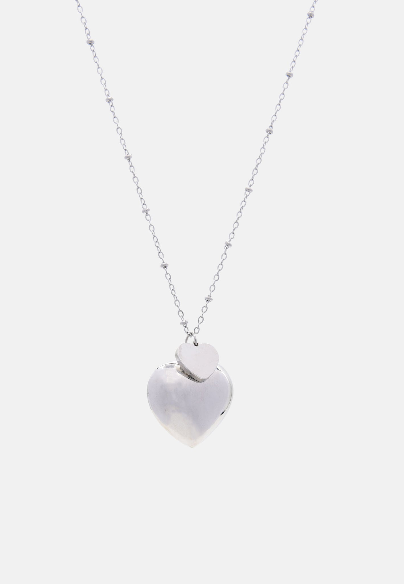 Collier appelant des anges avec coeur