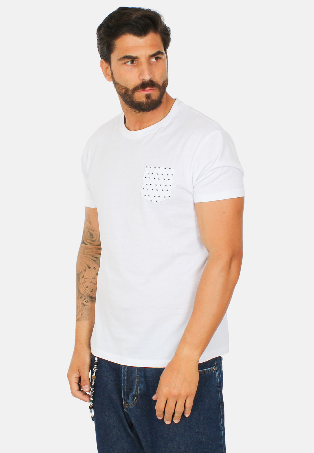 T-shirt con taschino a fantasia