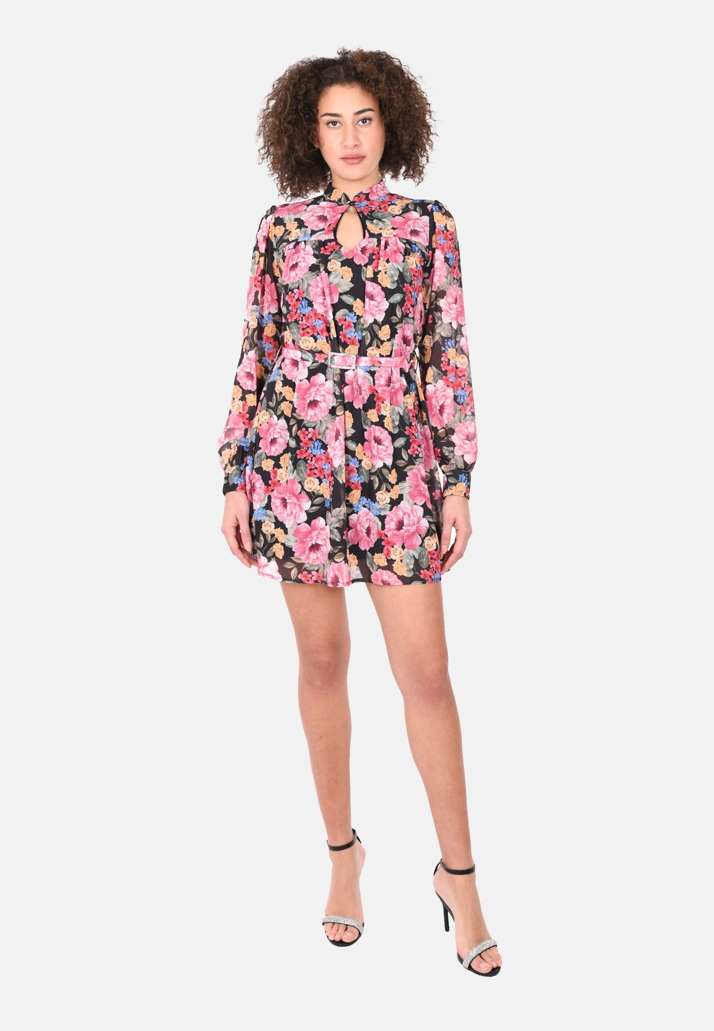 Robe avec encolure goutte d'eau