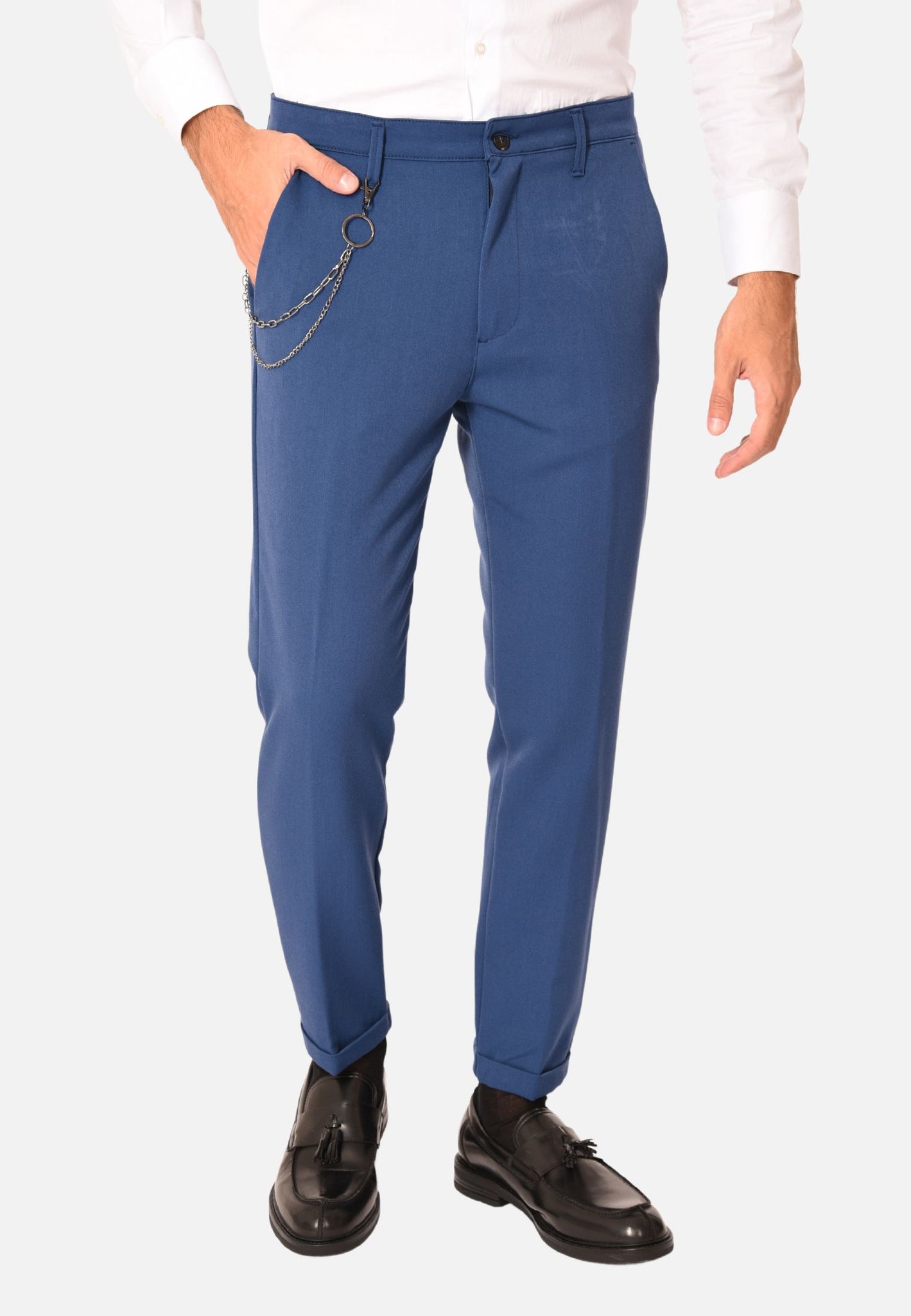 Pantaloni con catena
