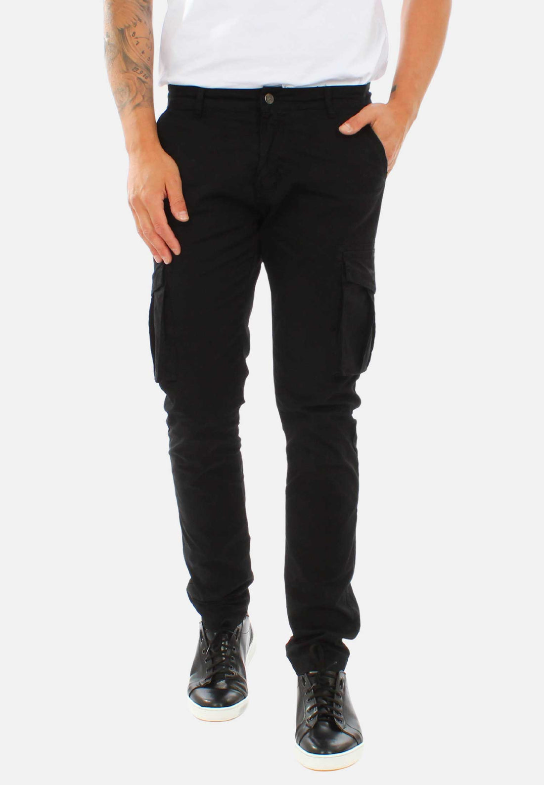 Pantalon cargo avec grandes poches latérales