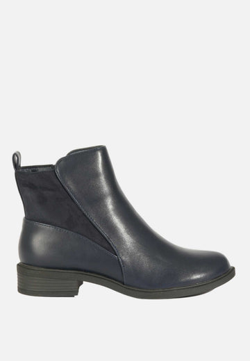 Bottines avec détail en daim