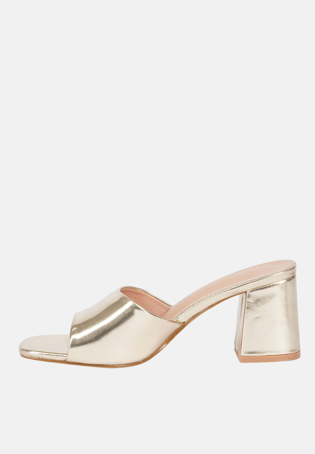Sandali slip on