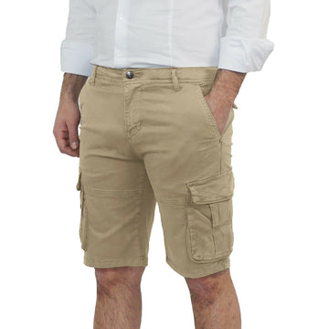 Bermuda shorts with large pockets