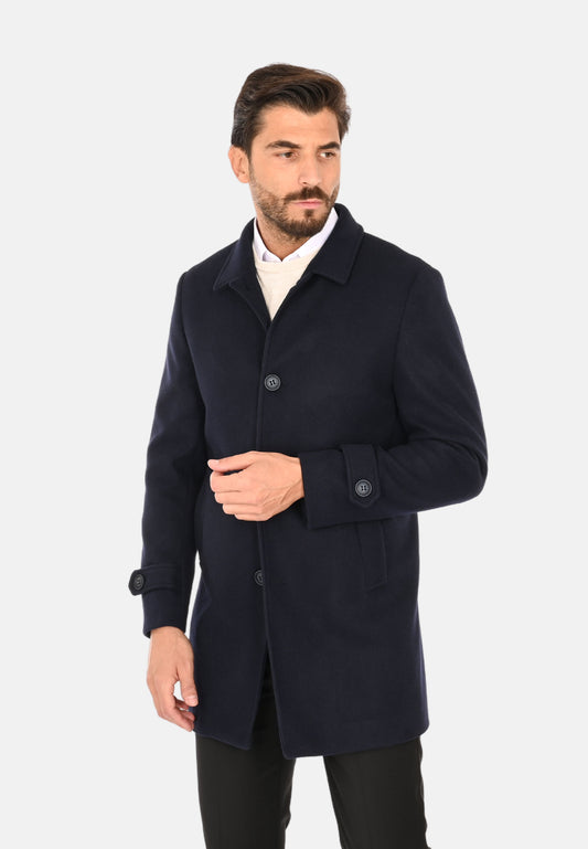 Coat with collar