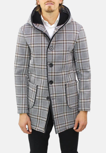 Cloth coat with checked pattern