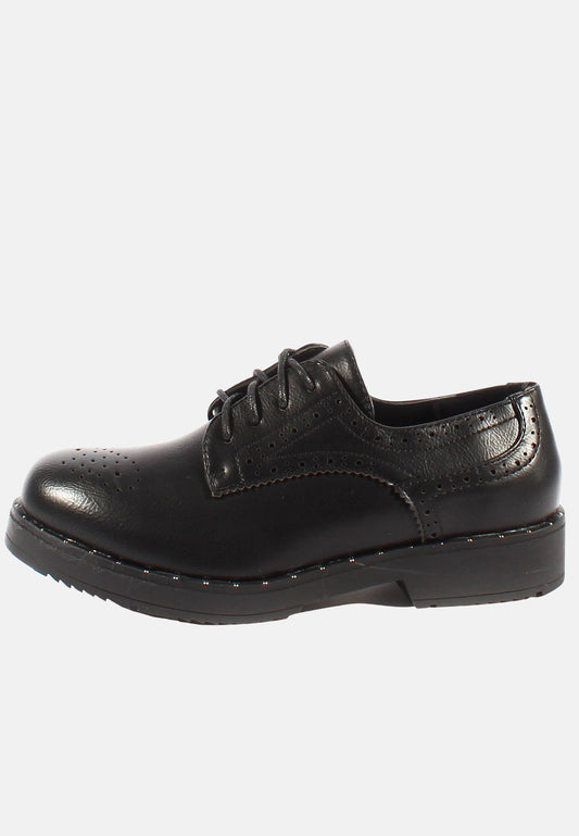 Chaussures anglaises à clous noirs