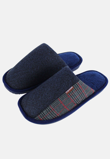 Slippers two patterns