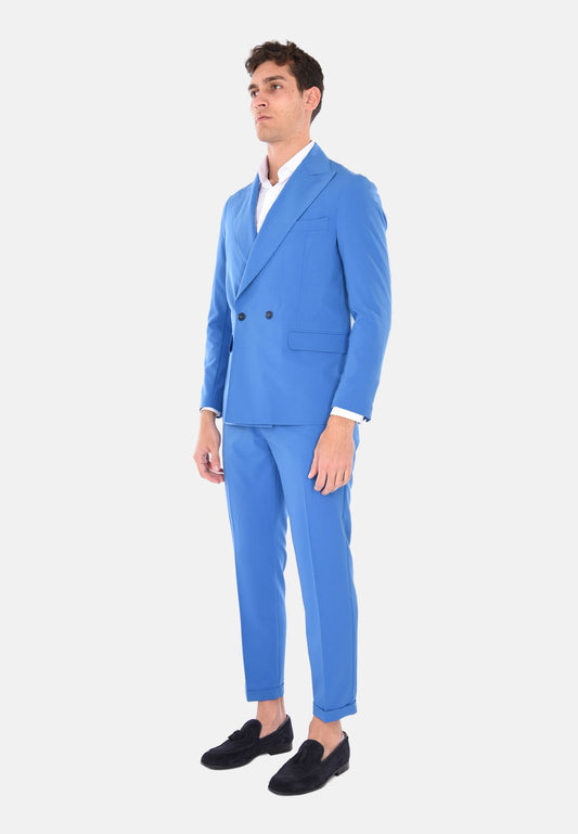 Double-breasted suit with two buttons