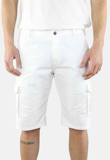 Bermuda with side pockets
