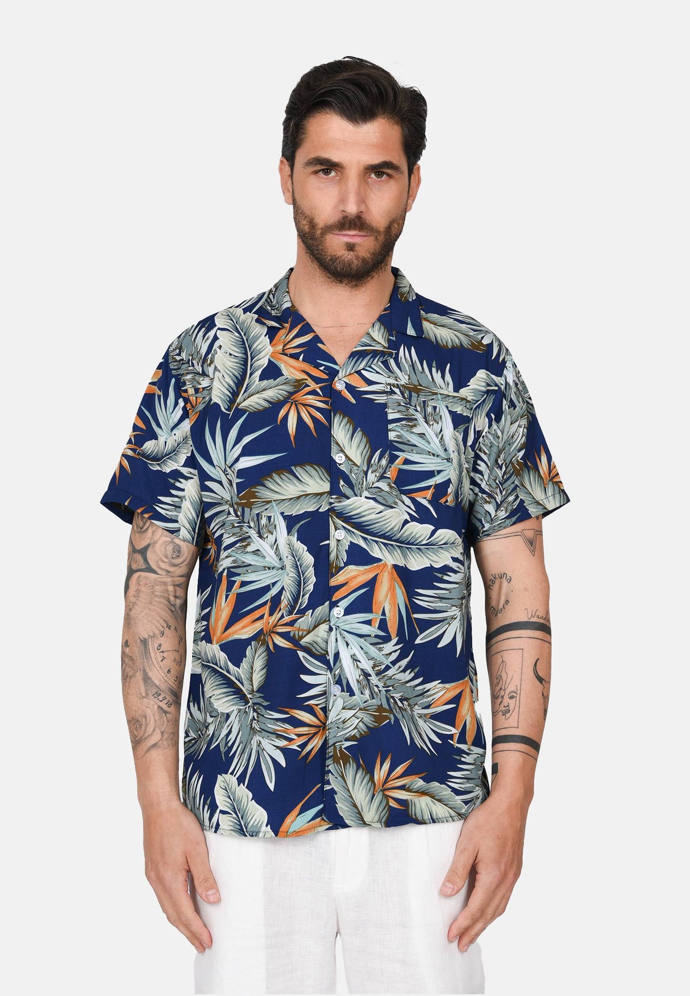 Floral shirt with short sleeves