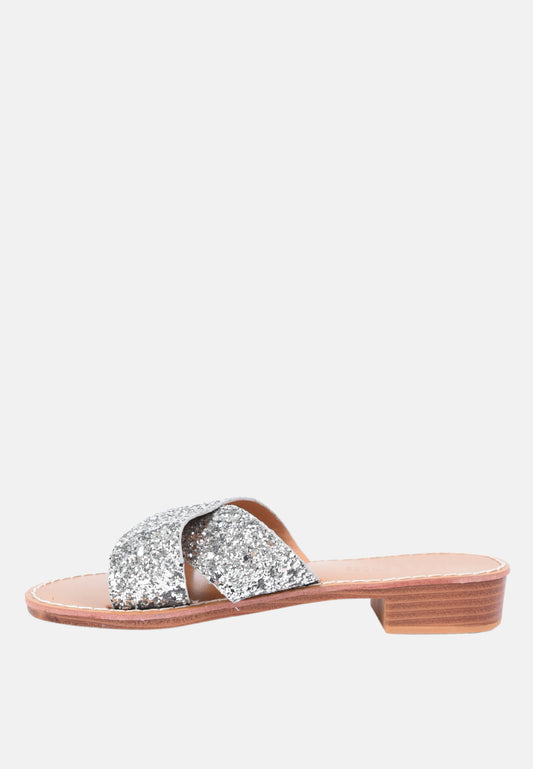 Banded slipper with glitter