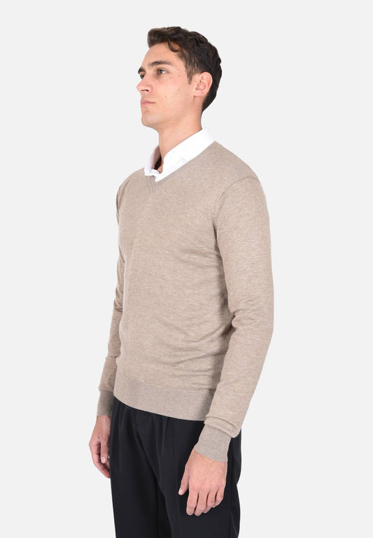 Wool and cashmere V-neck pullover